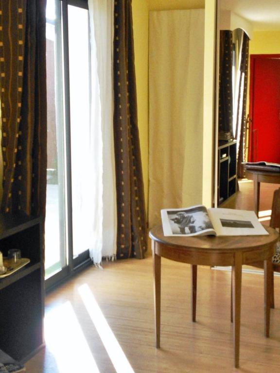 Masdani Hotel Chorges Luaran gambar